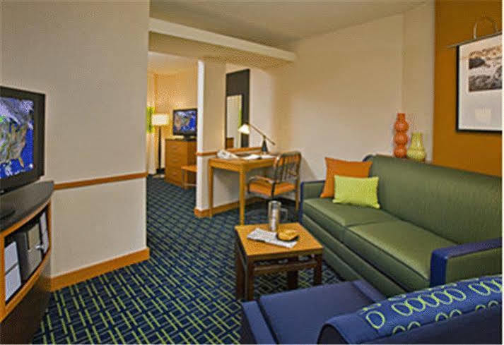 Fairfield Inn And Suites New Buffalo Exterior foto